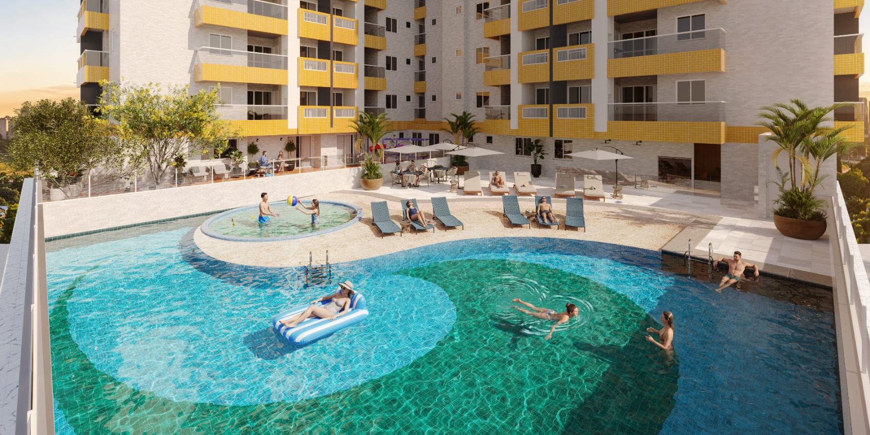 Piscina vista do alto, com deck, ombrelones e vegetação
